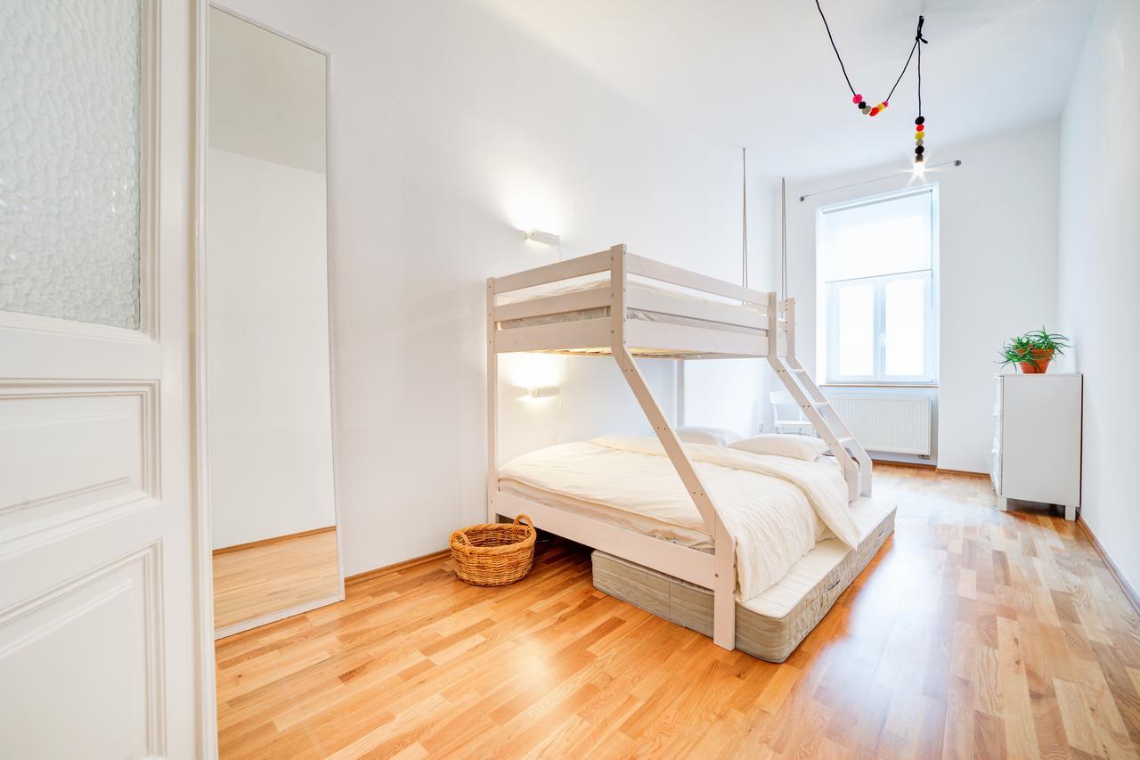 Vachova Apartments Μπρνο Εξωτερικό φωτογραφία